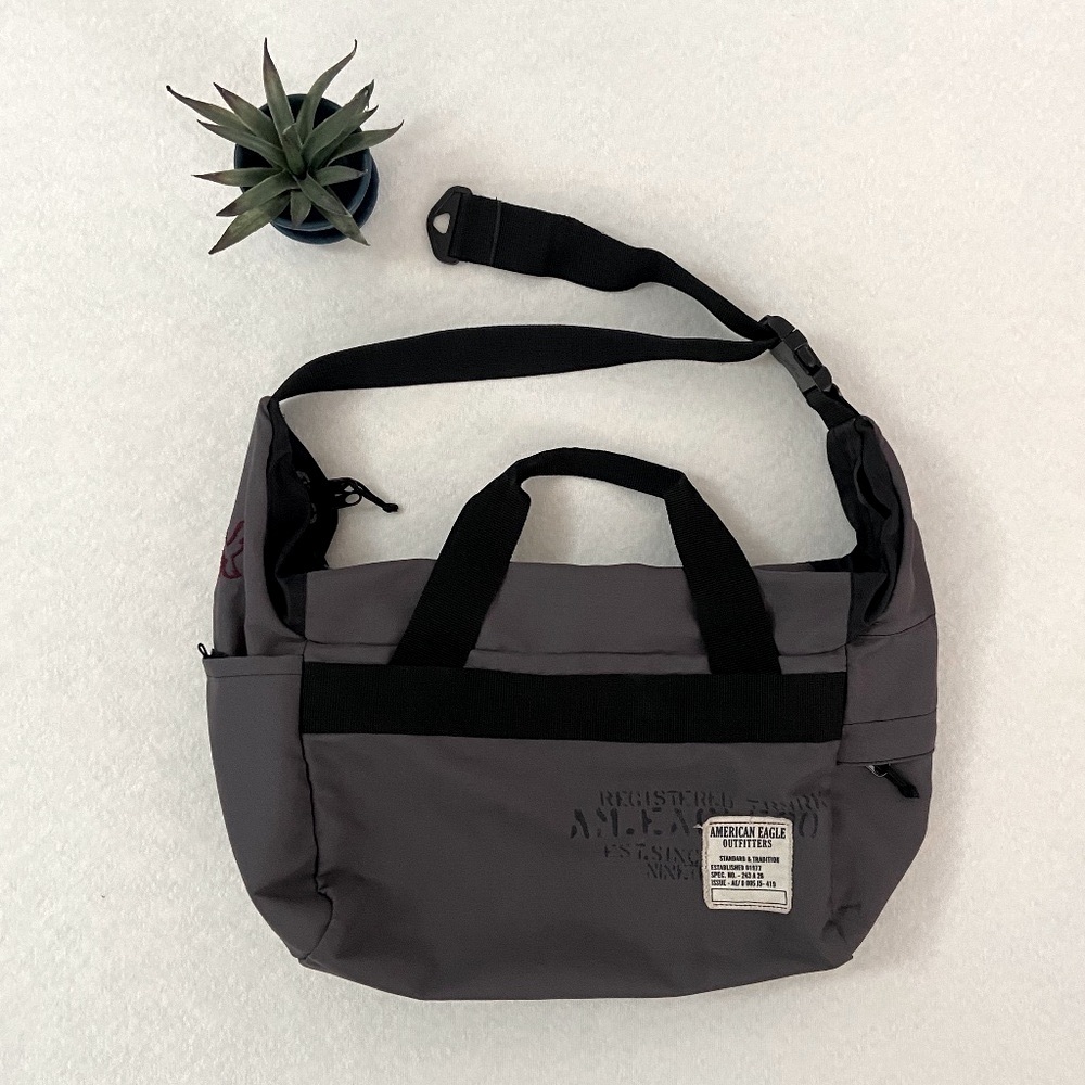 Vintage American Eagle Outfitters Duffel Bag